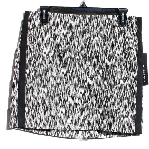 Willi Smith Women's Mini Skirt Black & Ivory Tan Abstract Print Size 6 - Picture 1 of 12
